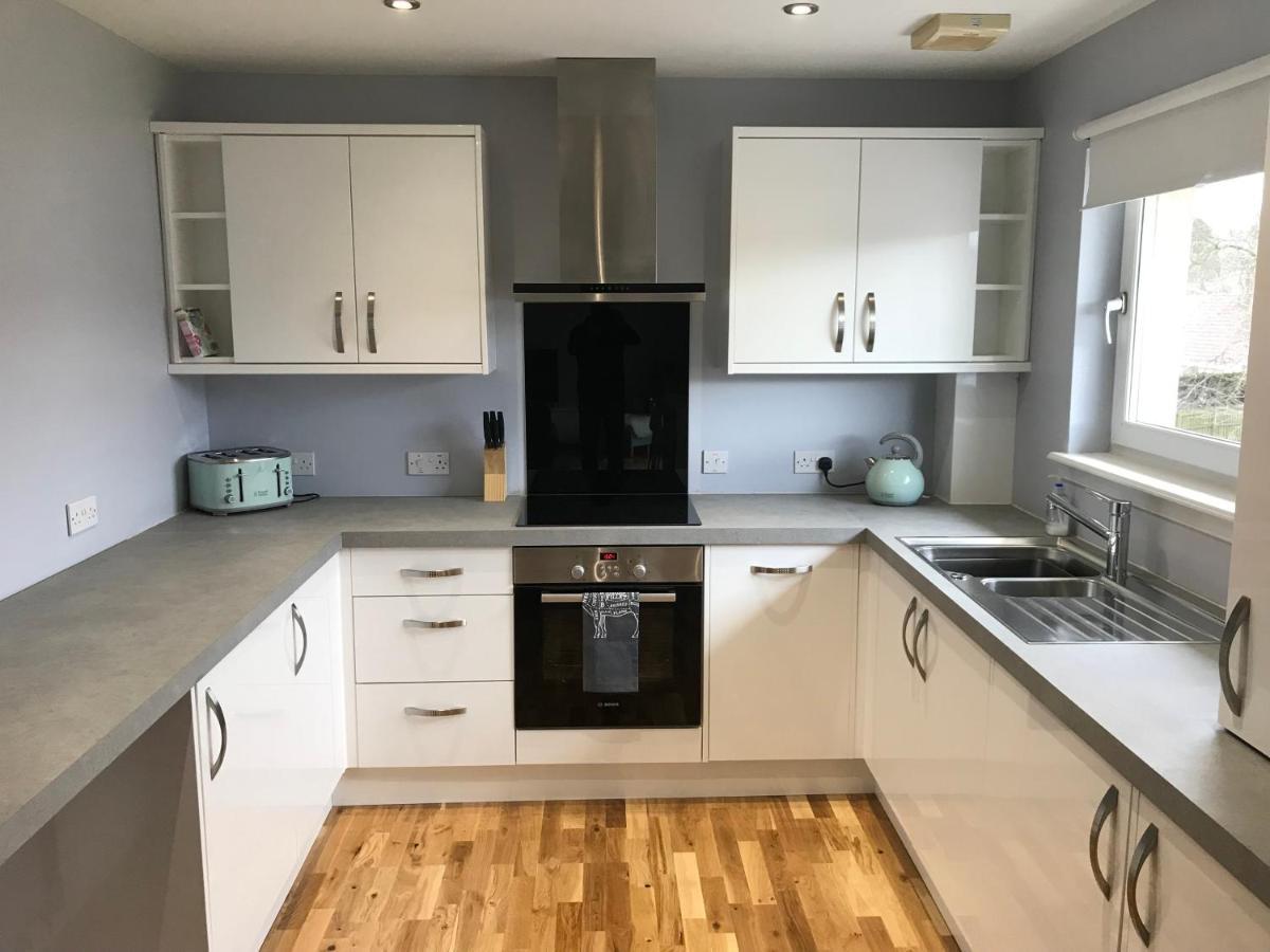 Flat Five, 212 Eaglesham Road, East Kilbride, Glasgow Dış mekan fotoğraf