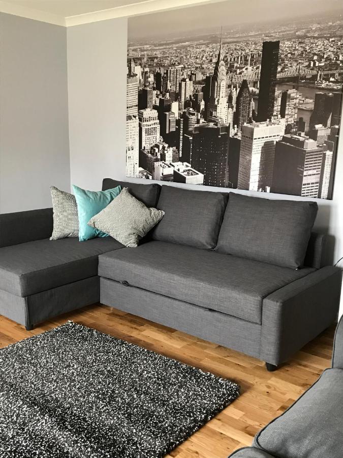 Flat Five, 212 Eaglesham Road, East Kilbride, Glasgow Dış mekan fotoğraf